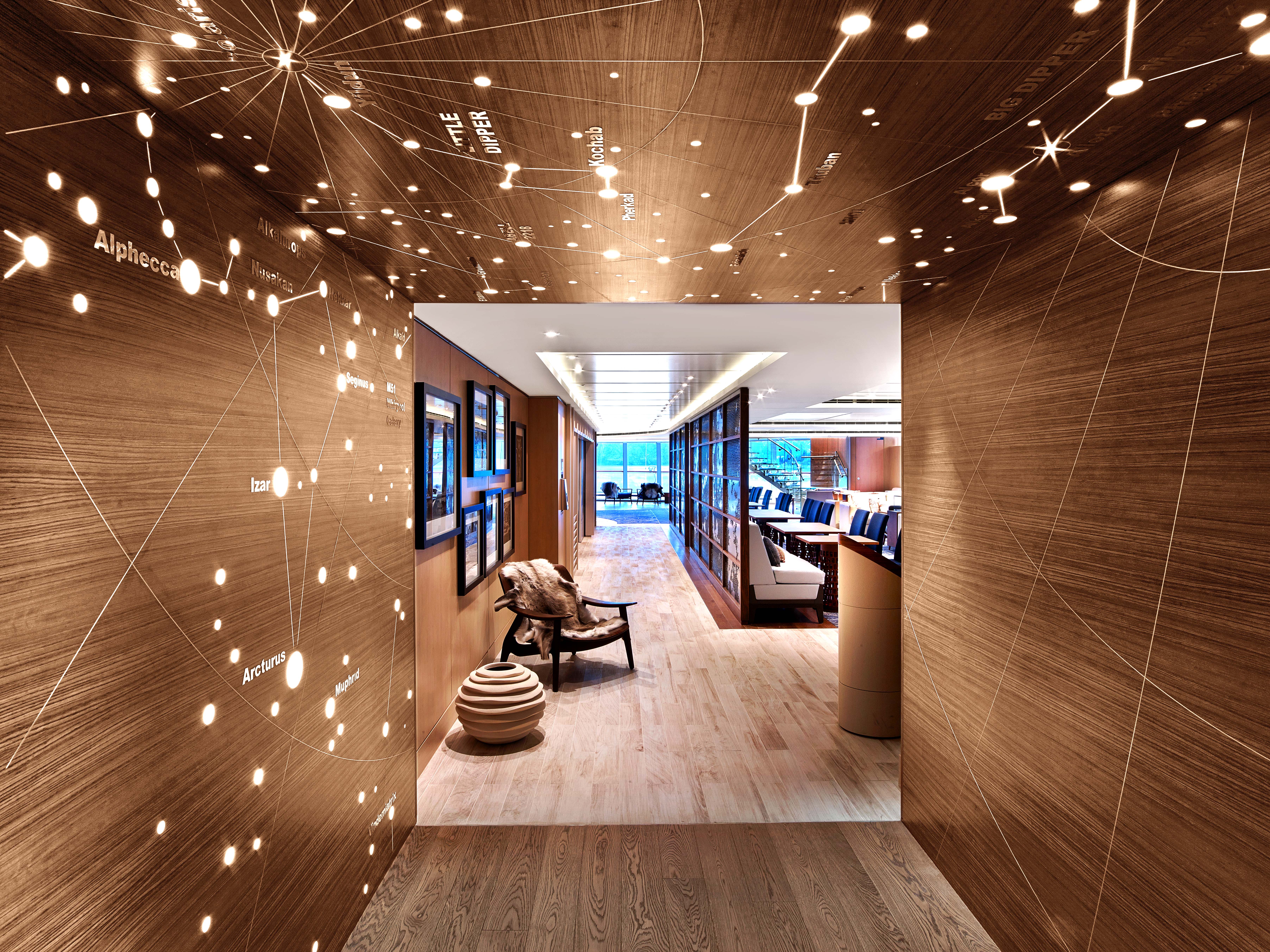 Viking Star - Explorers' Lounge